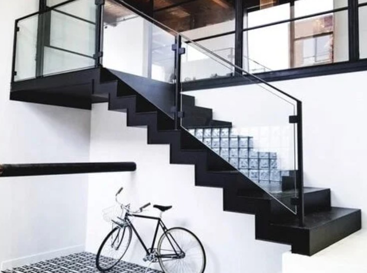 Balustrade & Glass Railing, Dubai – Structural Tempered-Laminated Glass Balustrades for Stairs, Balconies & Terraces by INFOCUS Glass & Aluminium Works, UAE